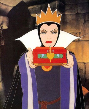 Snow-White-Evil-Queen